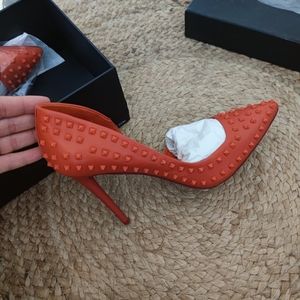 Incredible Kenneth Cole spike heels 9.5